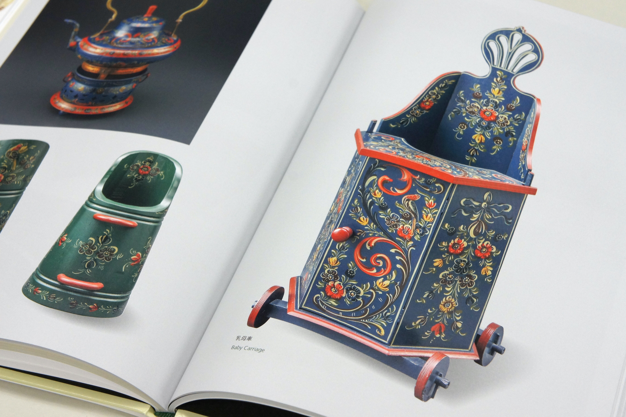 オランダ・ヒンデローペン ―美しい絵付け工芸の村―｜青幻舎 SEIGENSHA