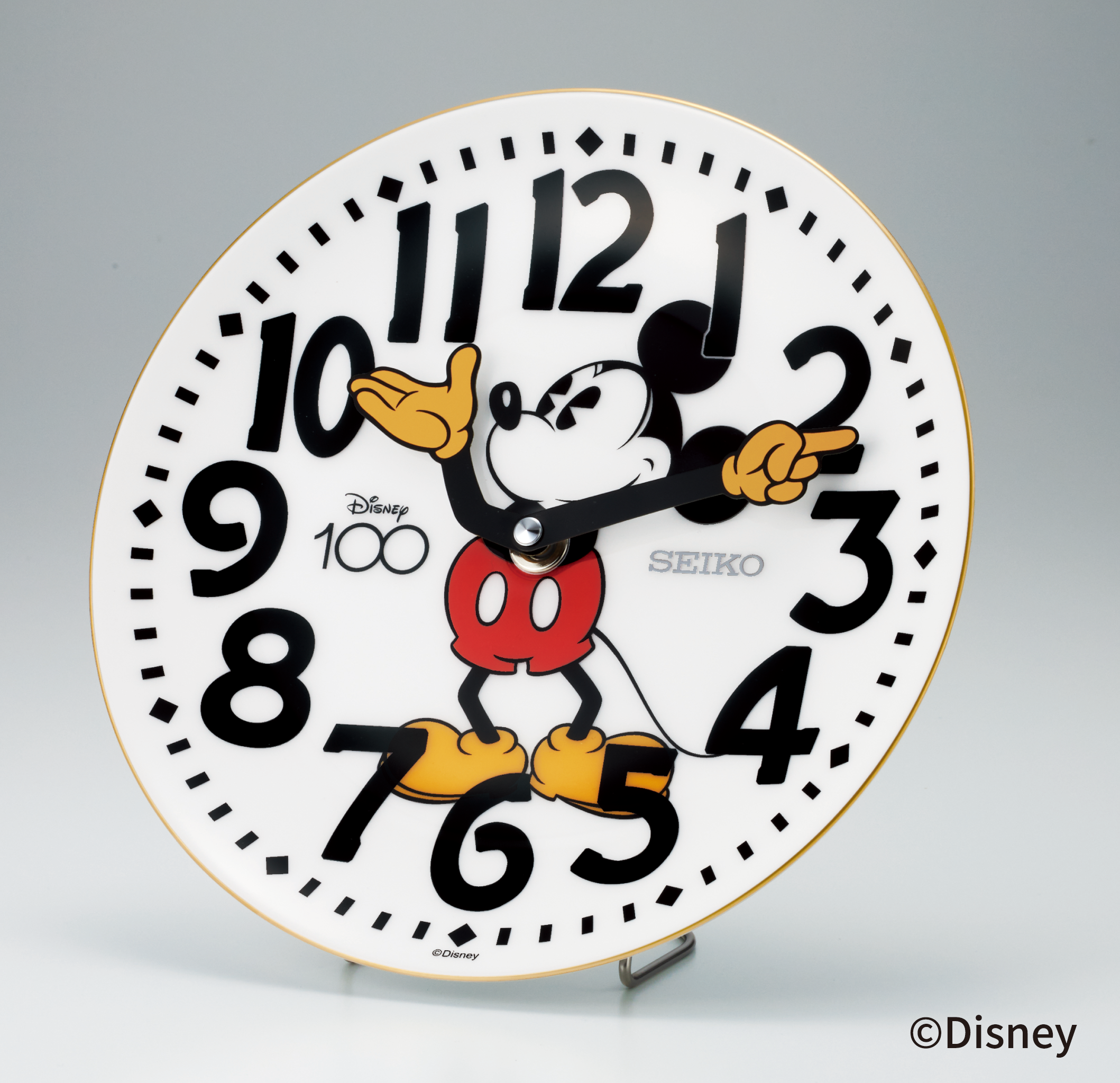 Seiko House Ginza clock tower unveils Historic limited-time Mickey