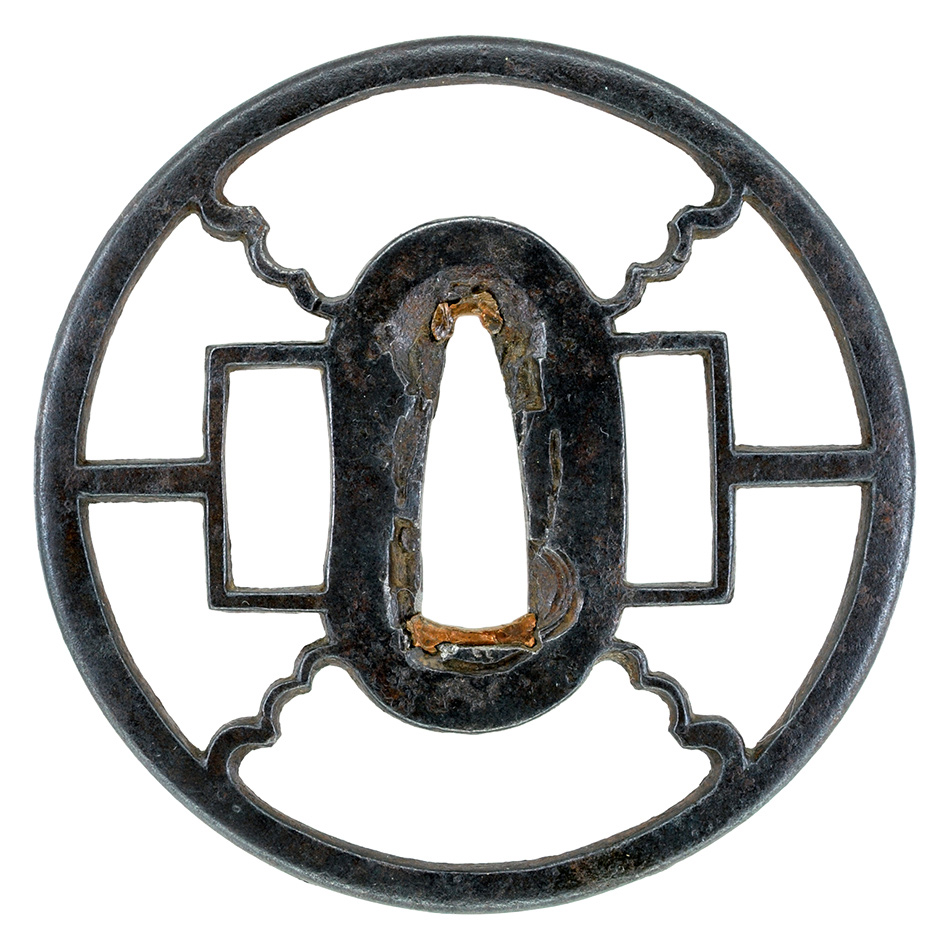 鍔 無銘 尾張 一引に雲文透鍔(TU-041115)｜刀・日本刀の販売なら日本刀