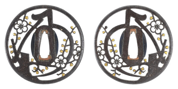 鍔 無銘 京正阿弥 乃字梅樹透鍔(TU-050225)｜刀・日本刀の販売なら日本