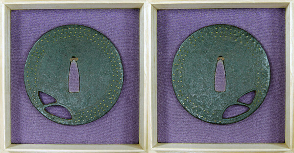 鍔 無銘 応仁 円相影蝶透鍔(TU-098073)｜刀・日本刀の販売なら日本刀