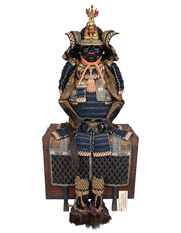 甲冑/鎧 練皮黒本小札紺糸威両引合胴具足 鉄十七枚張四方白嚴星兜篠垂