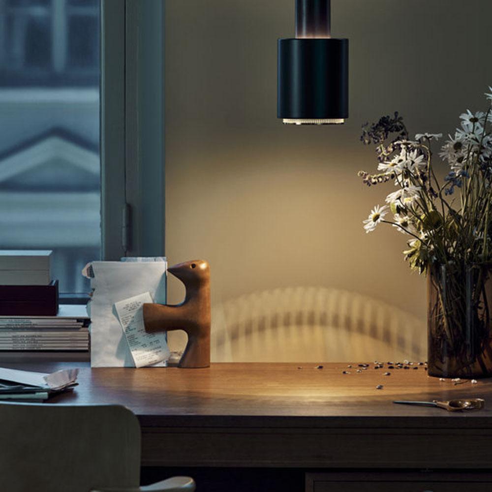 ペンダントライト A110 手榴弾 / ブラックArtek（アルテック） | 公式