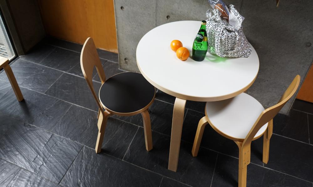 チェア 66 / ブラックラッカーArtek（アルテック） | 公式通販 家具