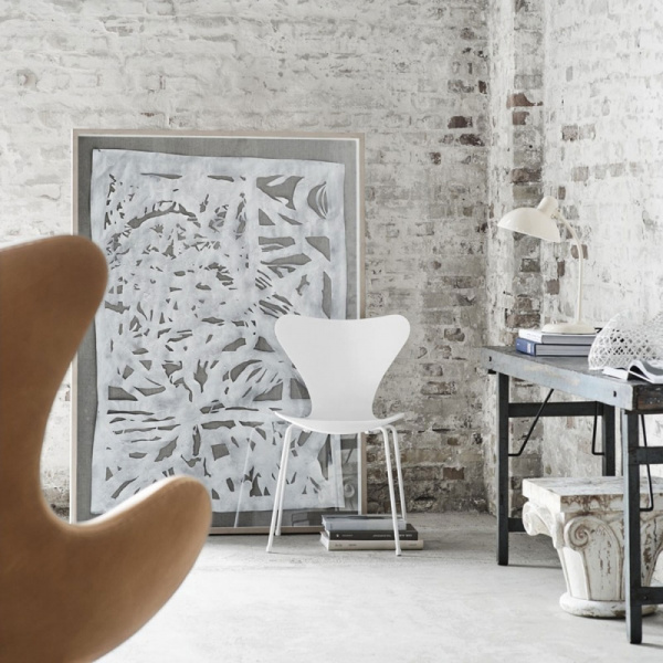 セブンチェア 3107 / カラードアッシュ ホワイト / ホワイト脚FRITZ