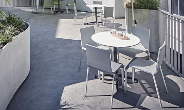 ビストロテーブル ラウンド アウトドア用 φ79.6cm /ホワイト