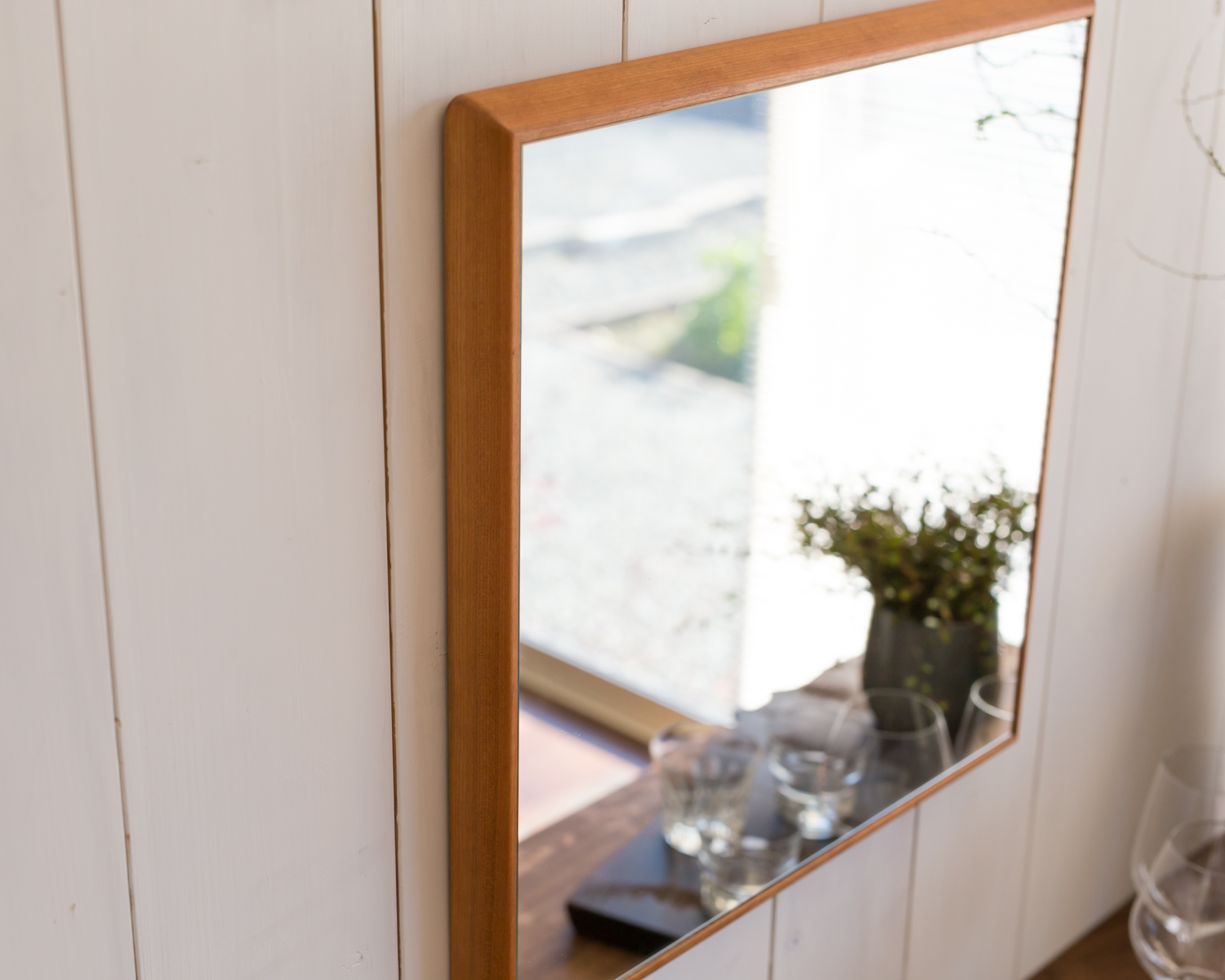 stella_cherry_w542_h542_design