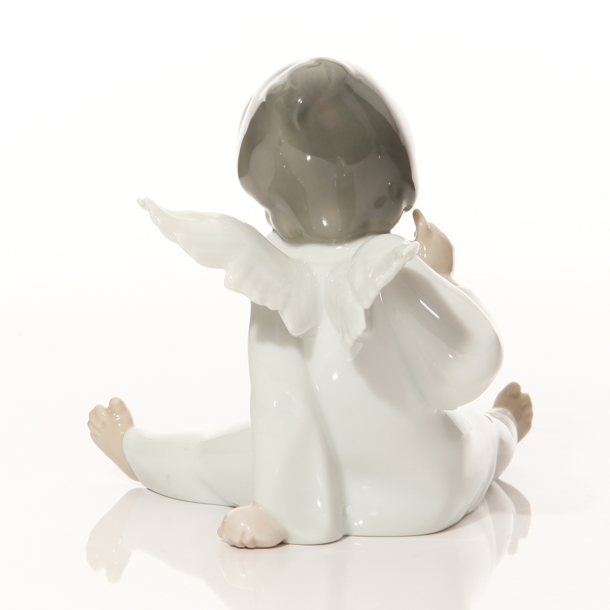 Angel Wondering 4962 – Lladro Figure – Seaway China Co.