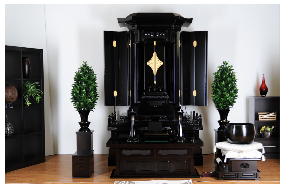 創価学会仏壇専門店（SGI仏壇）伝統仏壇【秀峰45号・黒檀・経机通常型】