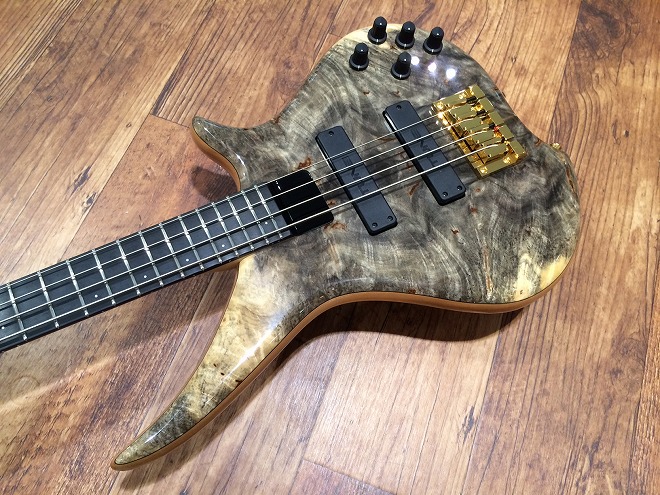 エレキベース”TUNE/TWX-4 Custom”～本日はなんだっぺ!?～｜島村楽器