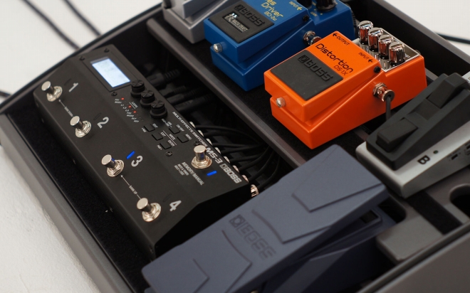 マルチエフェクターとスイッチャーが合体！？新商品BOSS MS-3｜島村