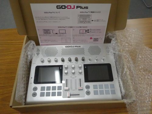 世界が惚れた大人気の国産ポータプルDJシステム『GODJ Plus』当店にて