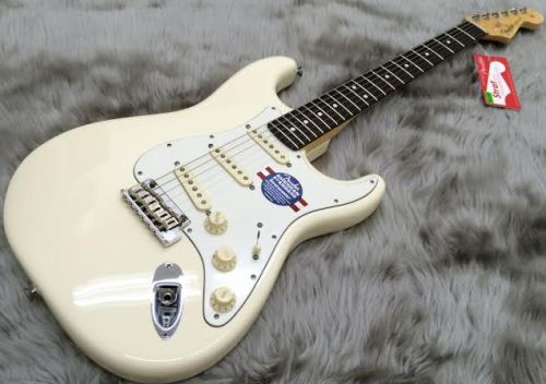 エレキギター】Fender AMSTD ST UG OWT/R入荷!!｜島村楽器 イオン