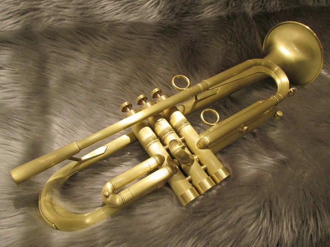 トランペット】Queen Brass Hino Model 再入荷！｜島村楽器 グラン