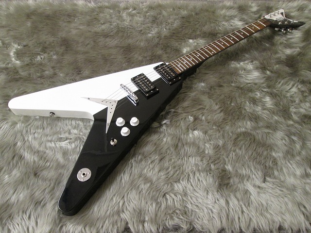 エレキギター】変形ギター大集合！メタルフェア開催中！｜島村楽器