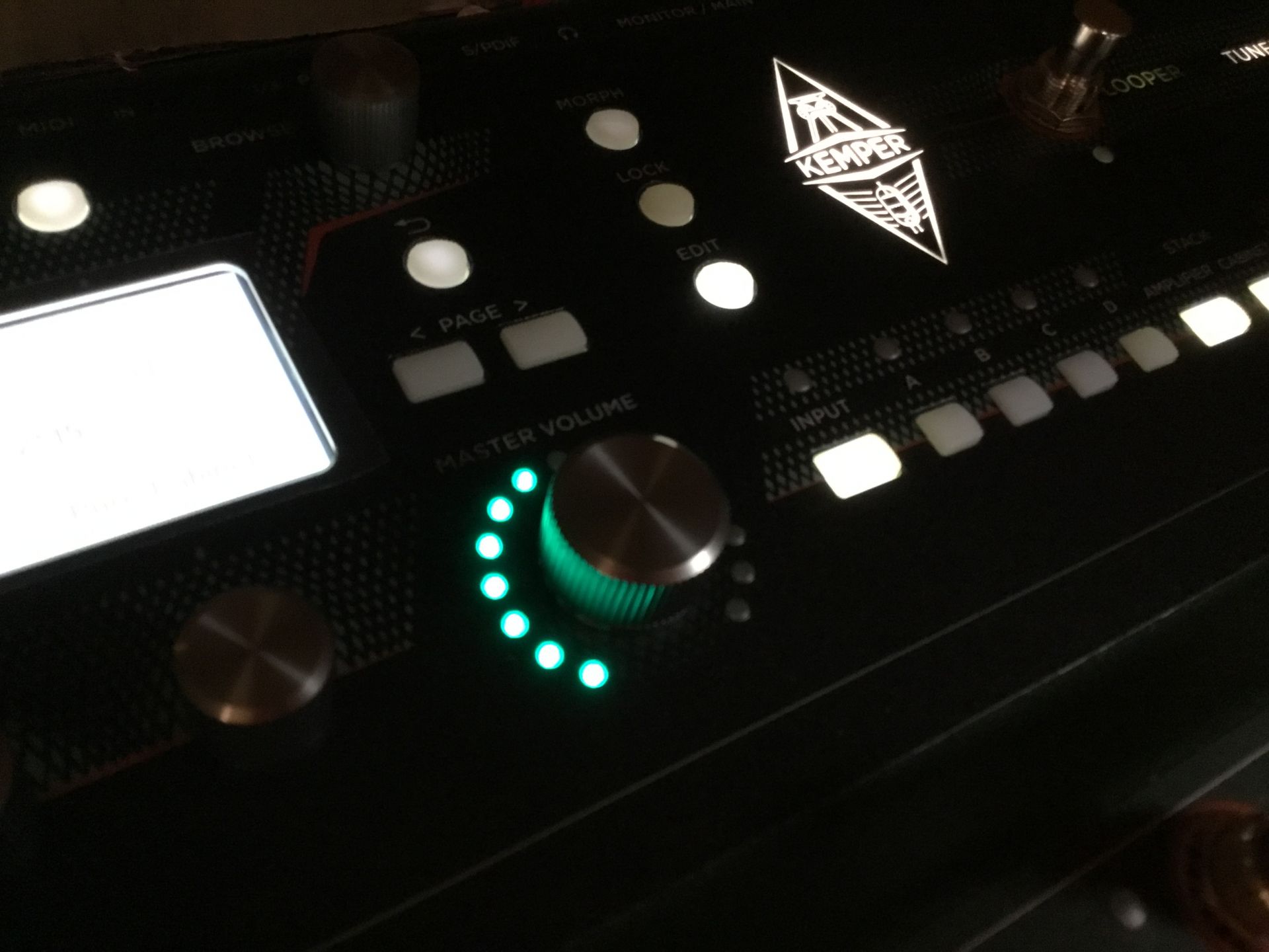 KEMPER所有スタッフがKORGへ潜入】KEMPER Profiler Stageを比較＆紹介