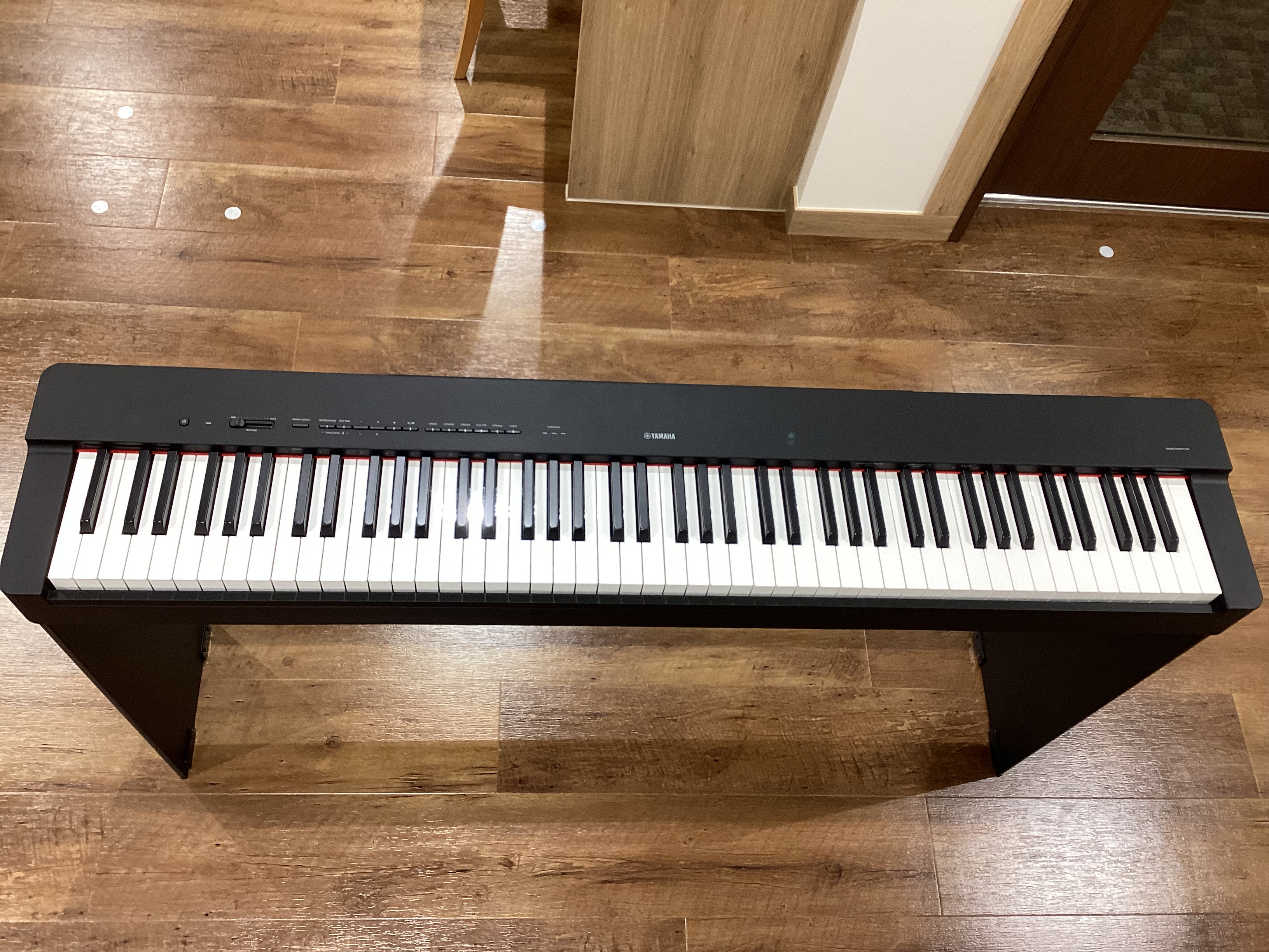 新製品】ヤマハ電子ピアノ「P-225」実際に組み立ててみました！ ｜島村