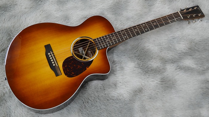 アコースティックギター】Martin 革新的ギターSC-13Eのスペシャル仕様