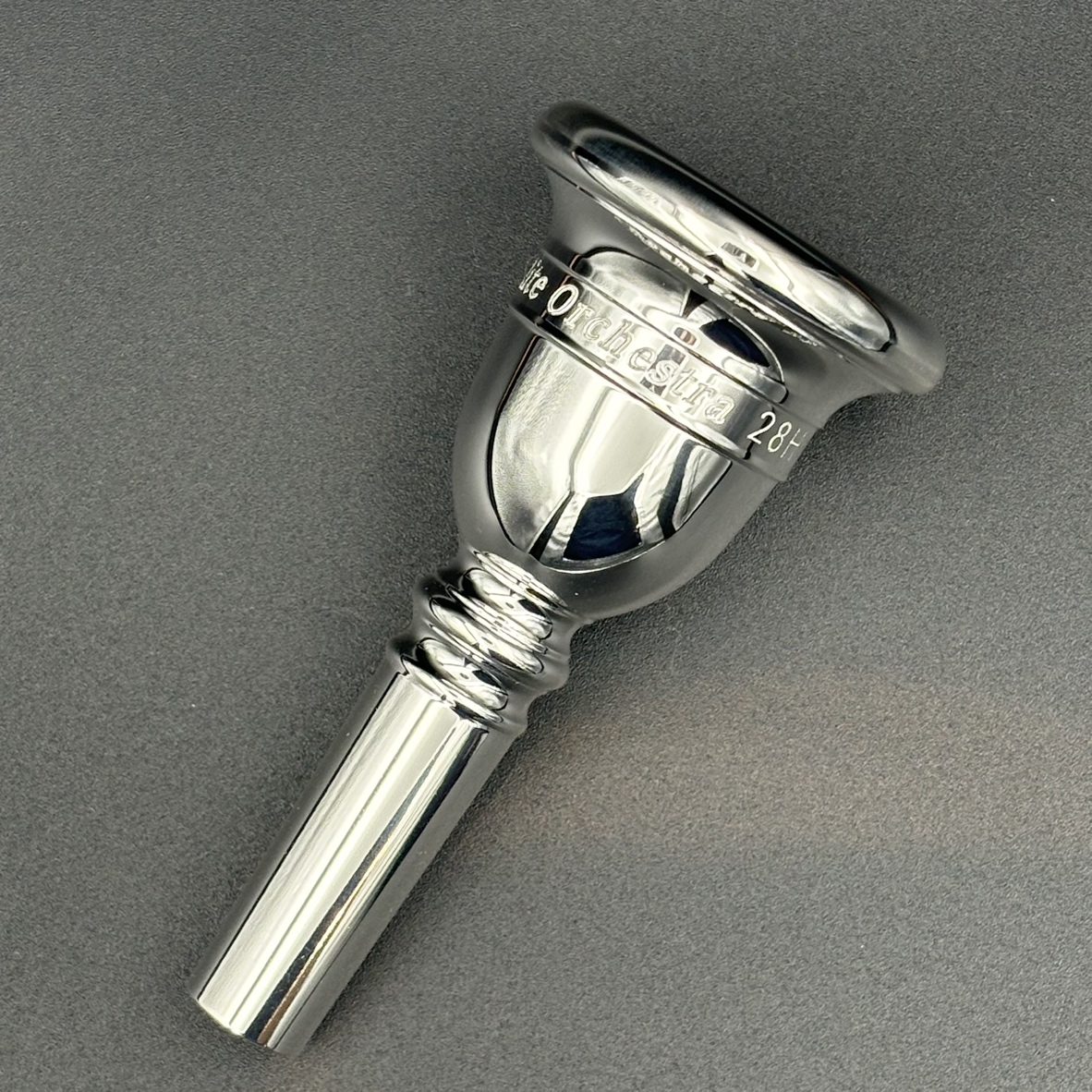 管楽器】JK(ヨット・カー)ユーフォニアム・チューバ マウスピース展示