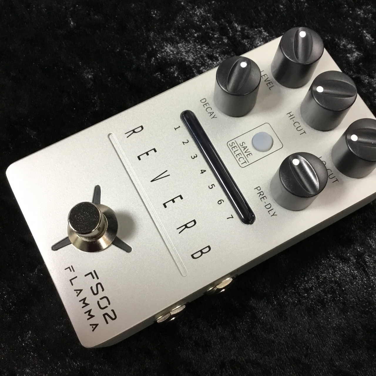 入荷情報】話題のエフェクターFLAMMAが入荷しました｜島村楽器 アミュ