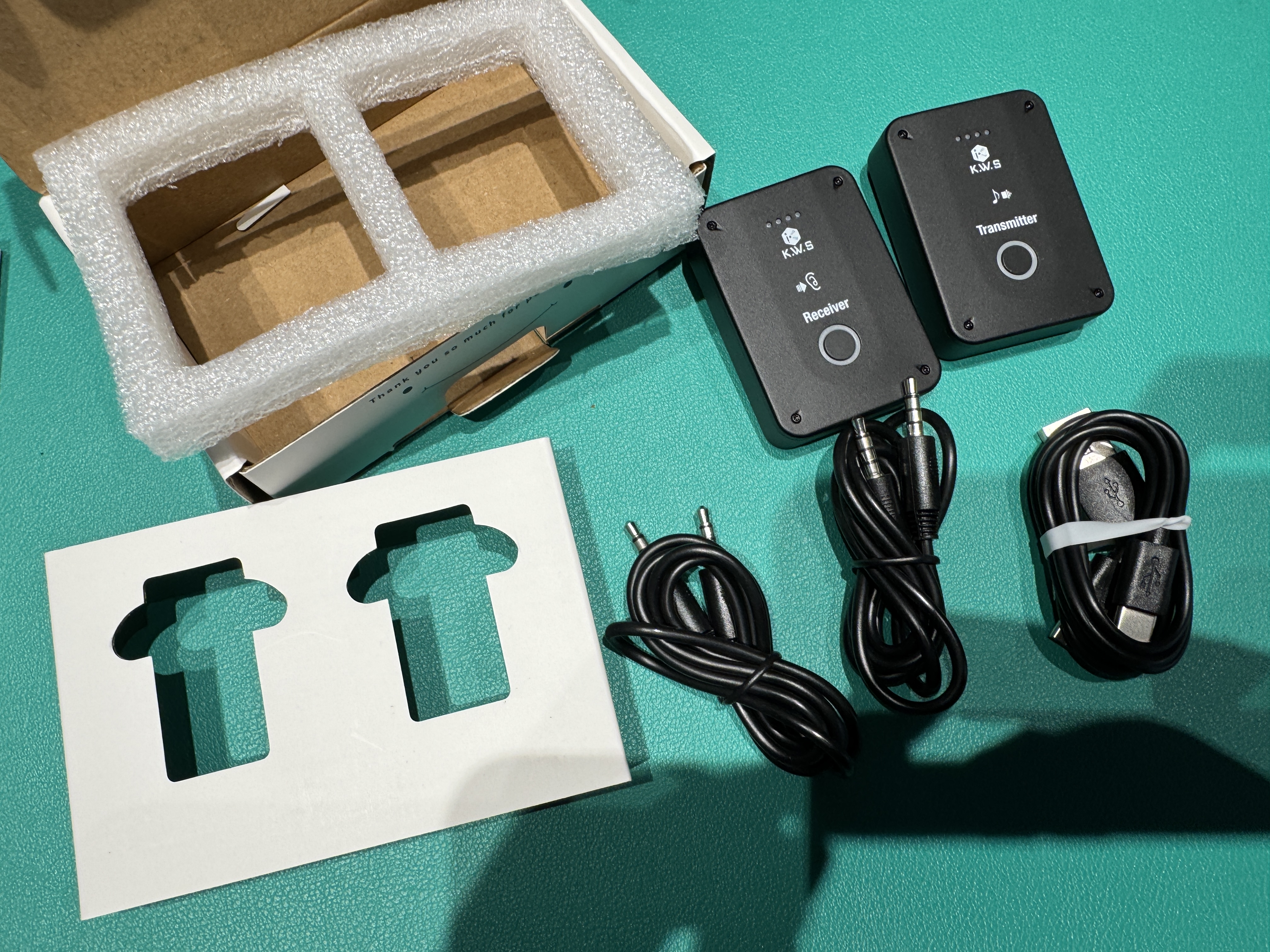 実機レビュー】K.W.Sより超低価格なワイヤレスイヤモニシステムKWS-EM1