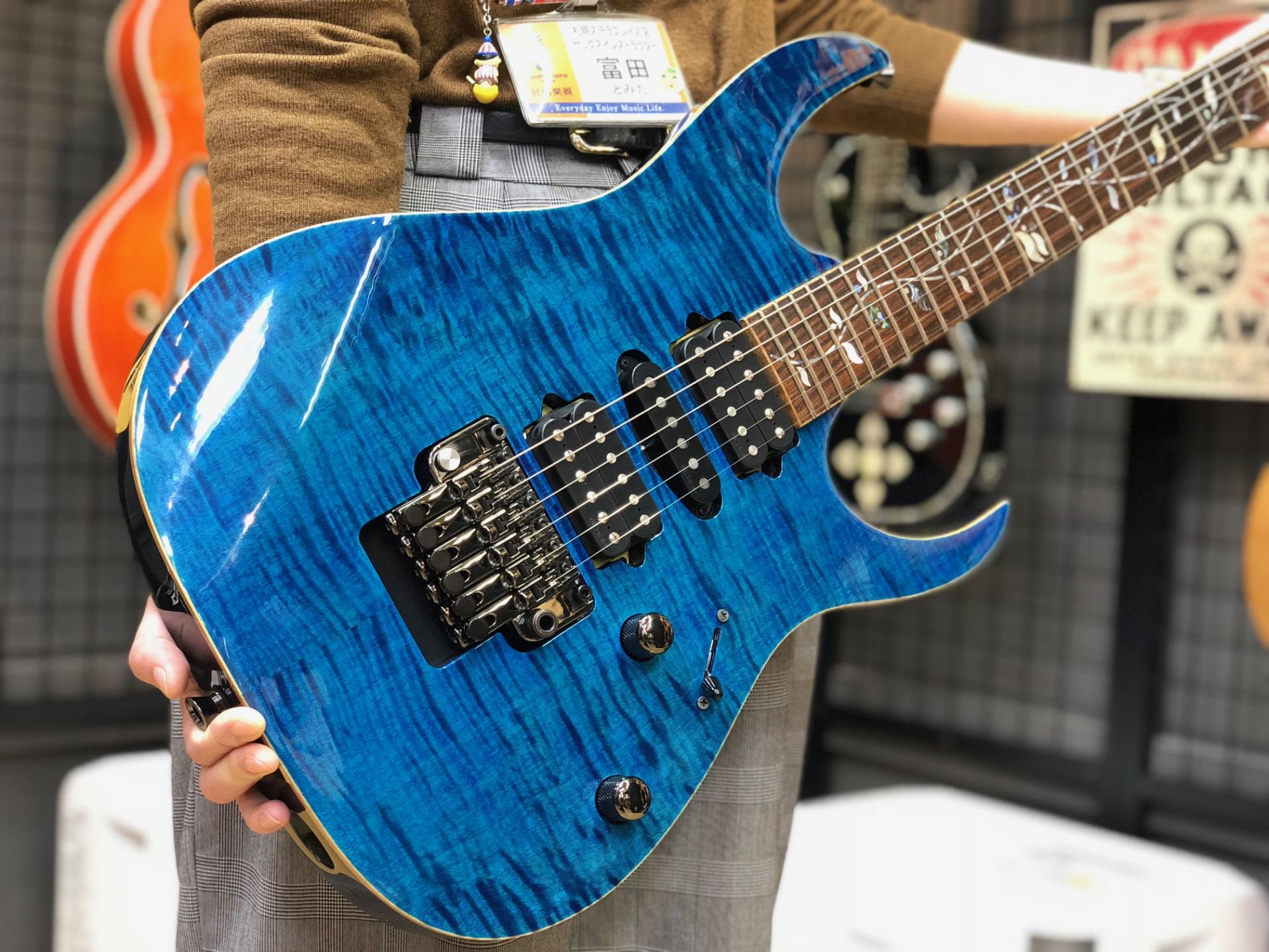 新着入荷情報】 Ibanez j.custom RG8570Z 入荷しました！｜島村楽器