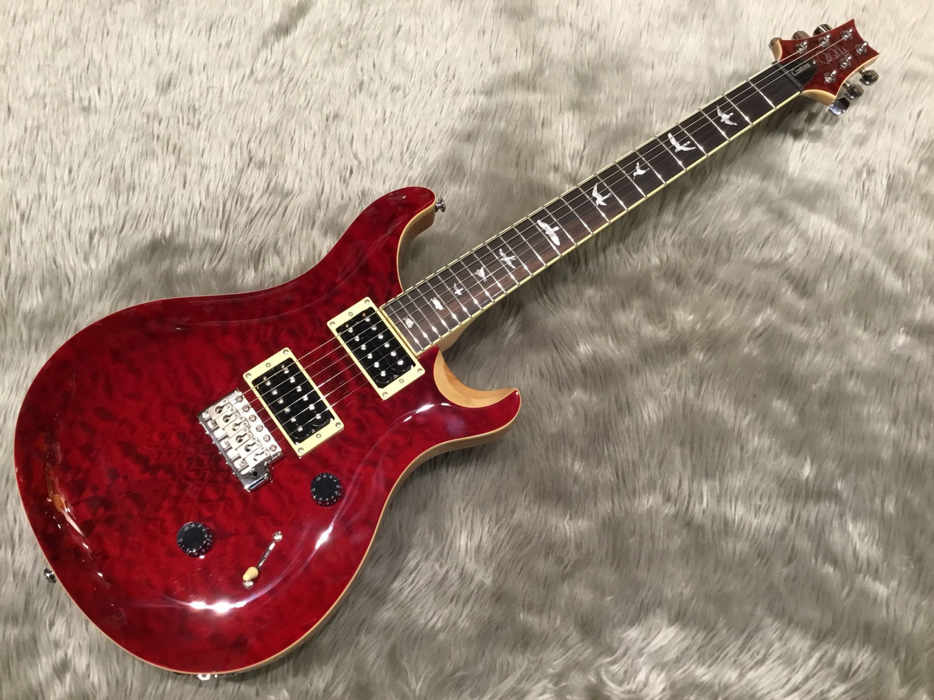 当社オリジナル PRS ”SE CUSTOM 24 QM LTD Black Cherry” 入荷してます