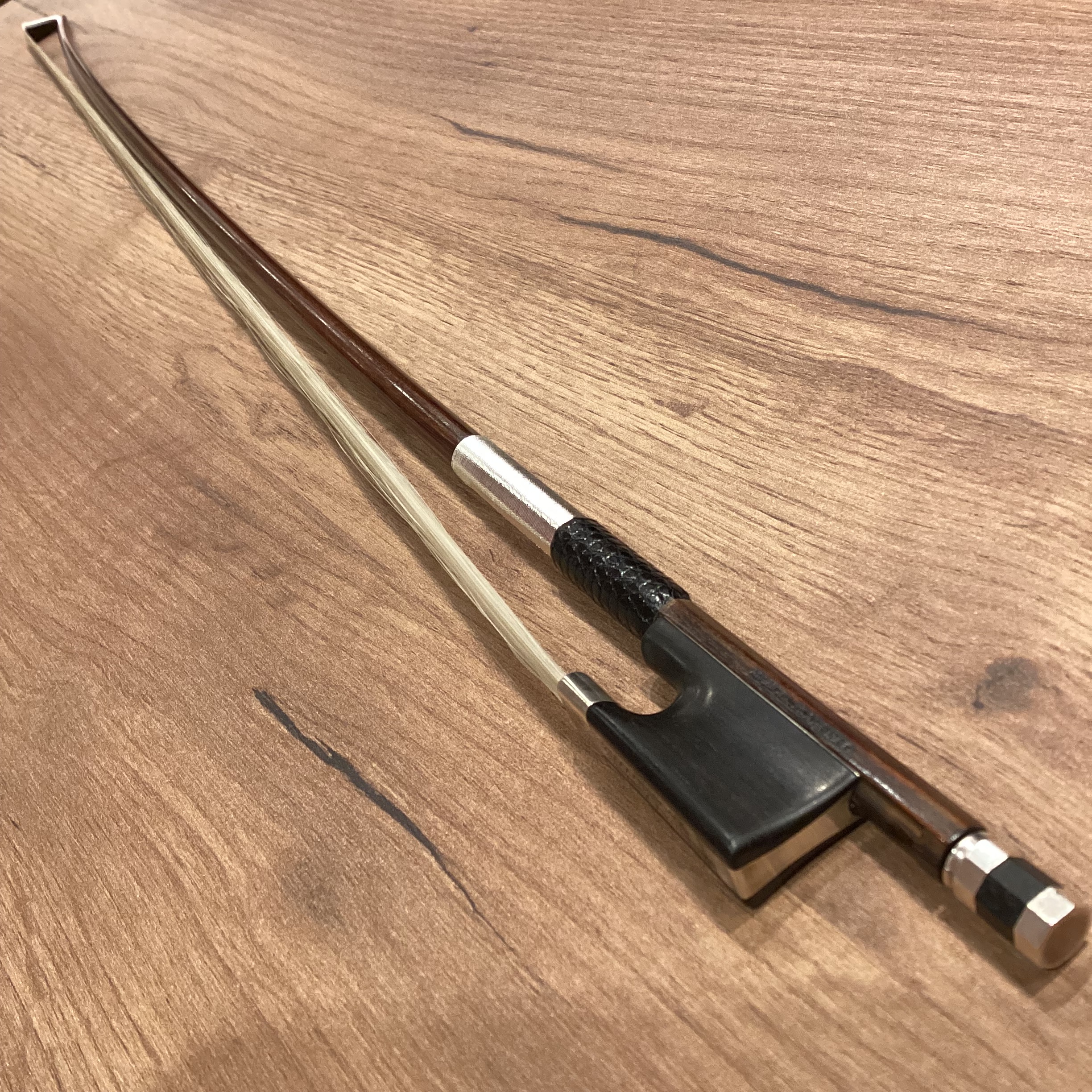 バイオリン/弦楽器入荷情報】お得なバイオリン、バイオリン弓の中古が