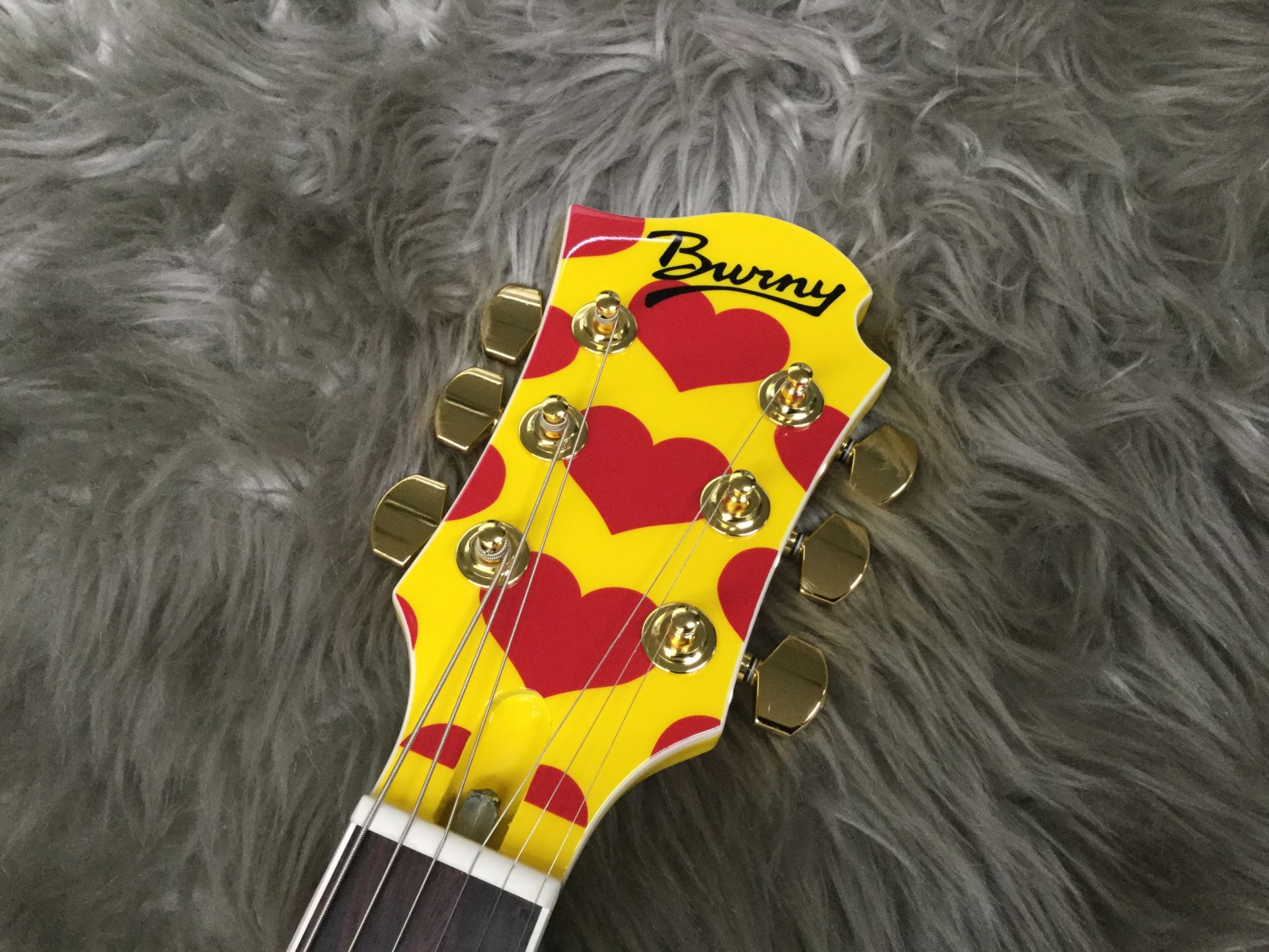 入荷情報】hideモデル Burny/MG-165s イエローハート入荷しました