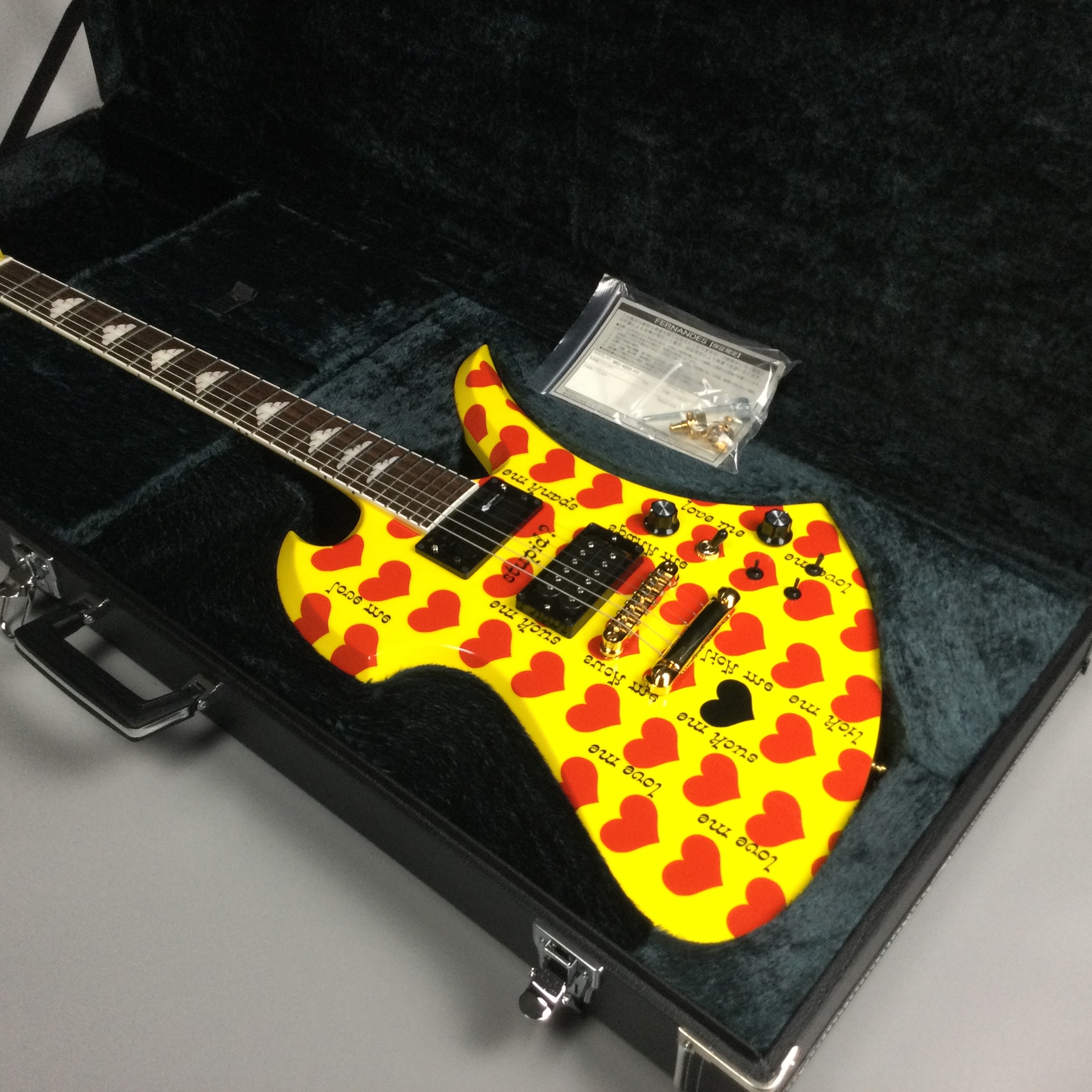 入荷情報】hideモデル Bunny MG-420S 受注生産品が入荷！｜島村楽器