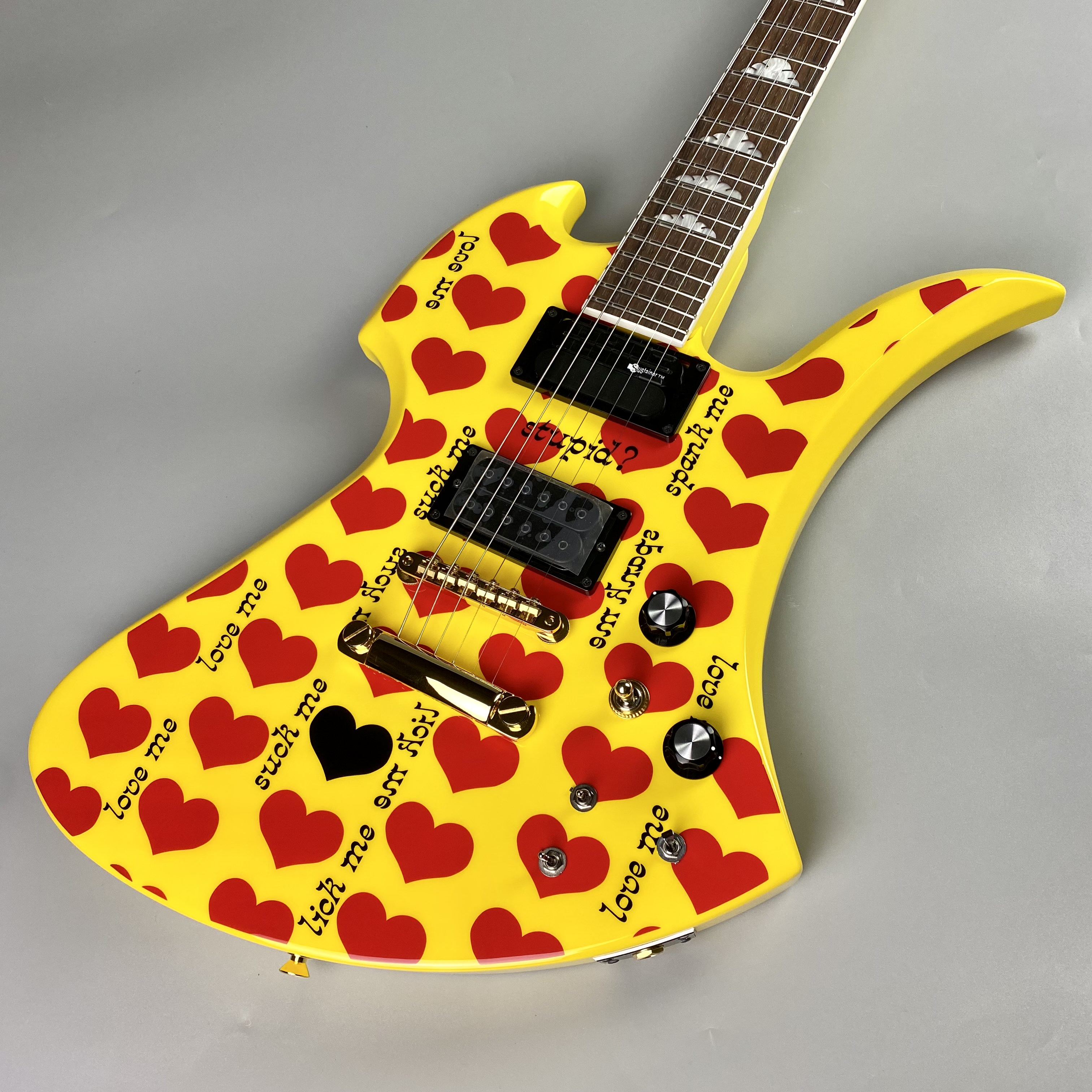 エレキギター入荷情報】Bunny MG-165S（HY）、ZEMAITIS MFG-AC-24