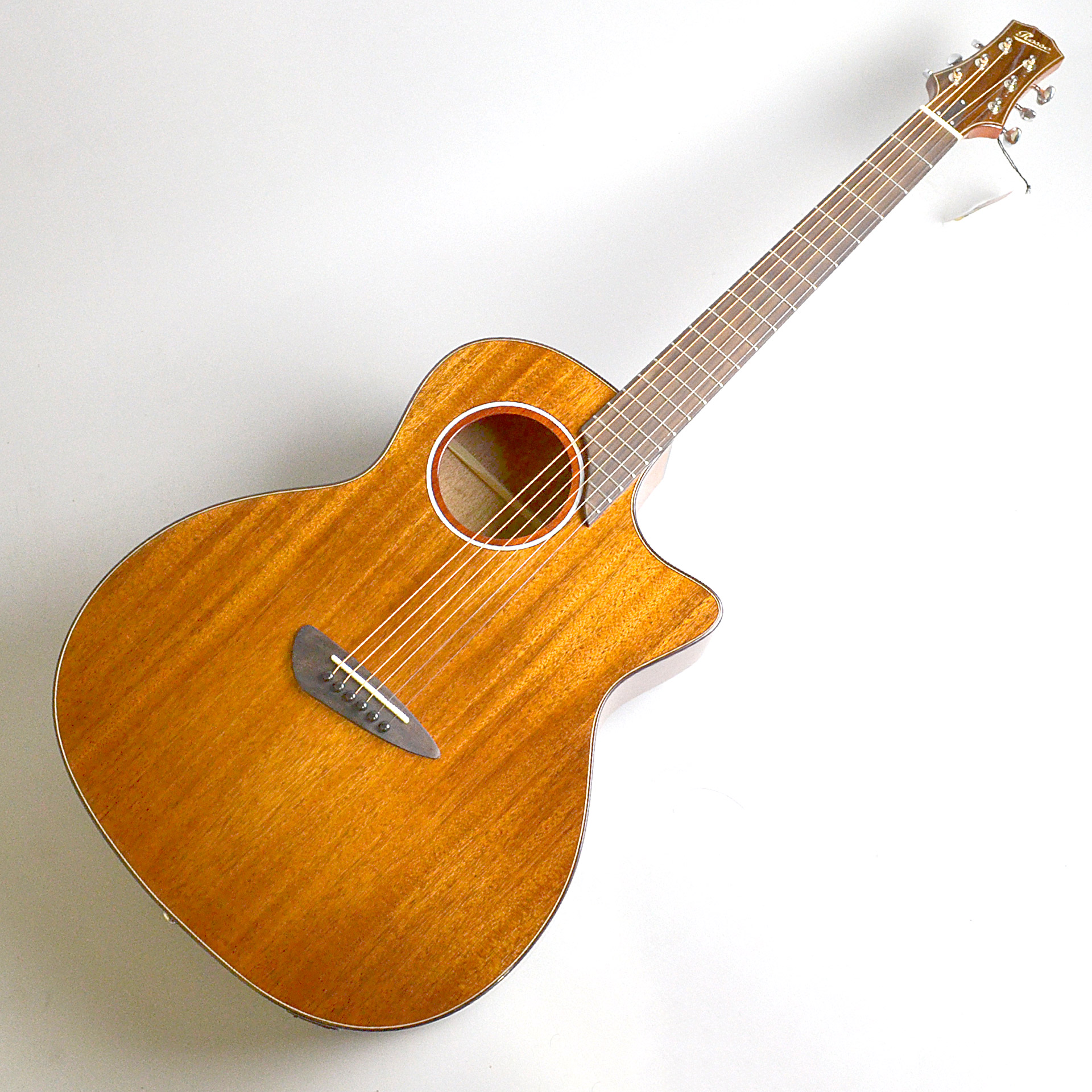 今がチャンス！1本限りアコースティックギター展示入れ替え品ご紹介 1