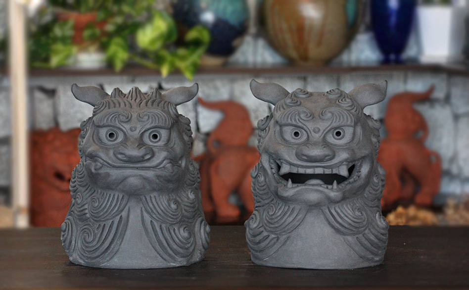 魔除け獅子 ちぶるシーサー 黒双（大） 作 新垣信一