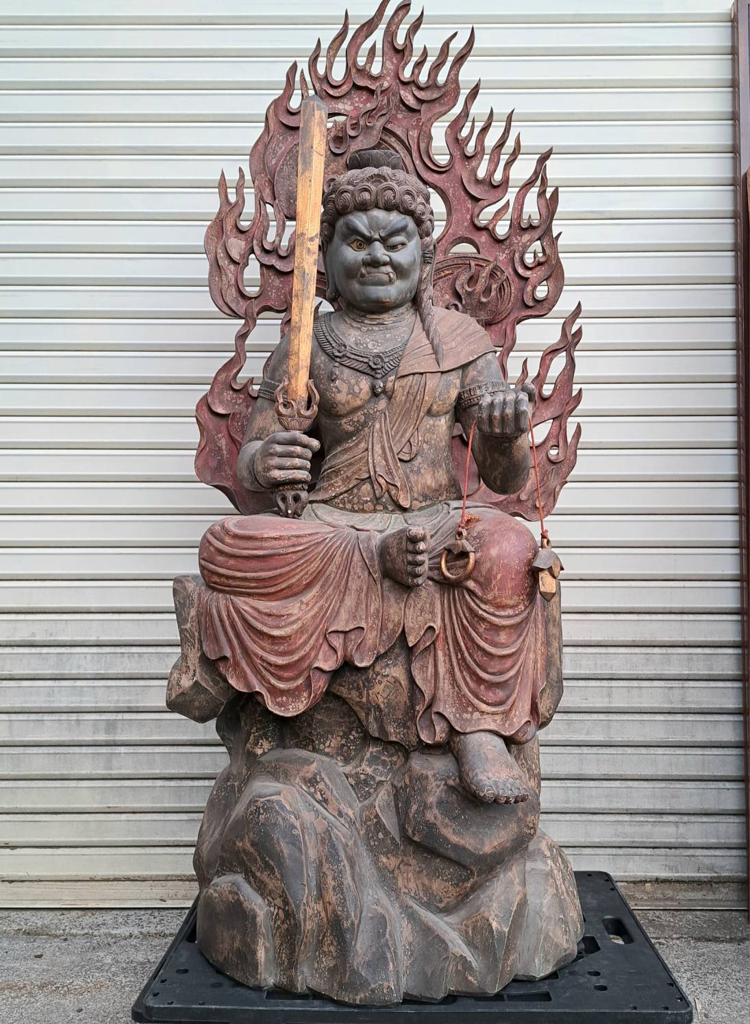 彩色木彫 玉眼入り 不動明王座像 | 新栄堂