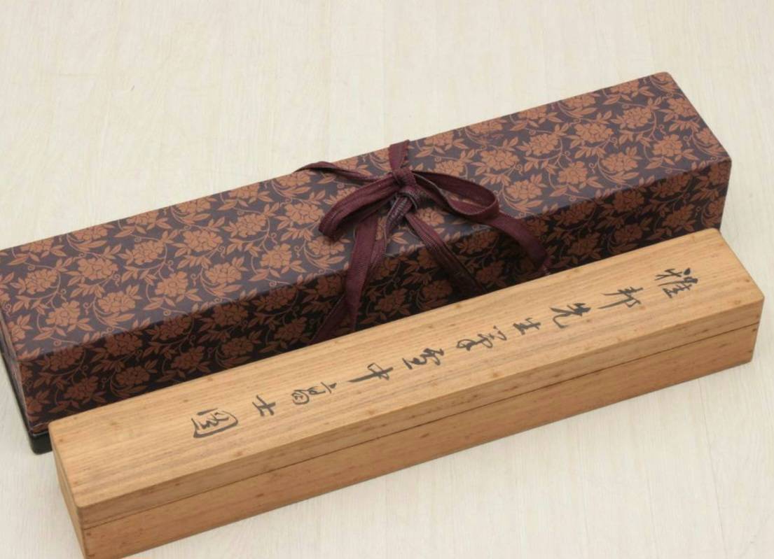 橋本雅邦 掛軸(絹本) 「雪中高士図」 寺崎廣業鑑題箱 (二重箱) | 新栄堂