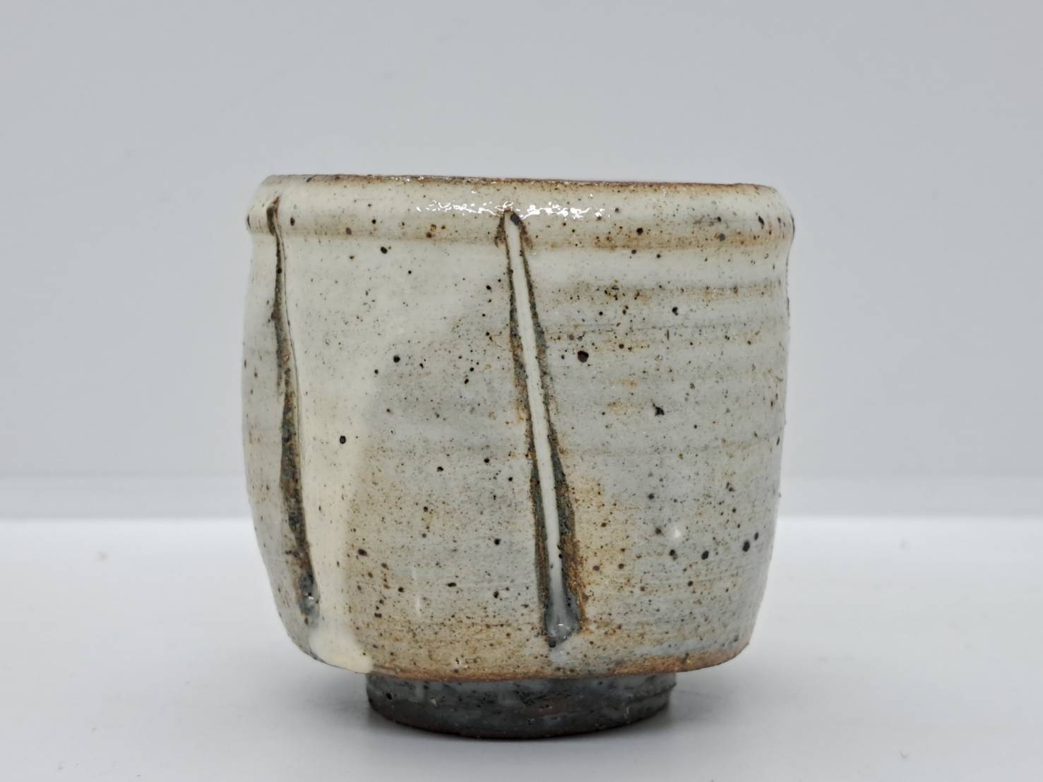 名工 中里隆（父 中里無庵）唐津粉引ぐい呑 酒器 盃 | 新栄堂