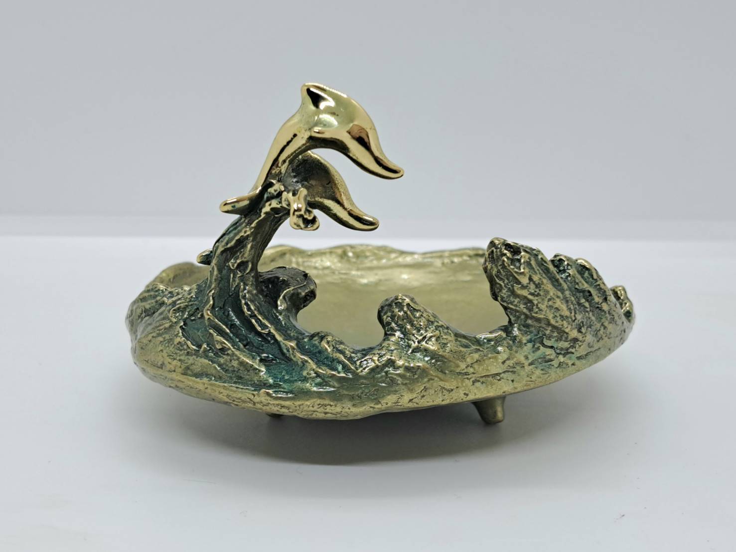 文科庁長官 宮田亮平 Springen シュプリンゲン イルカ 像 アクセサリー