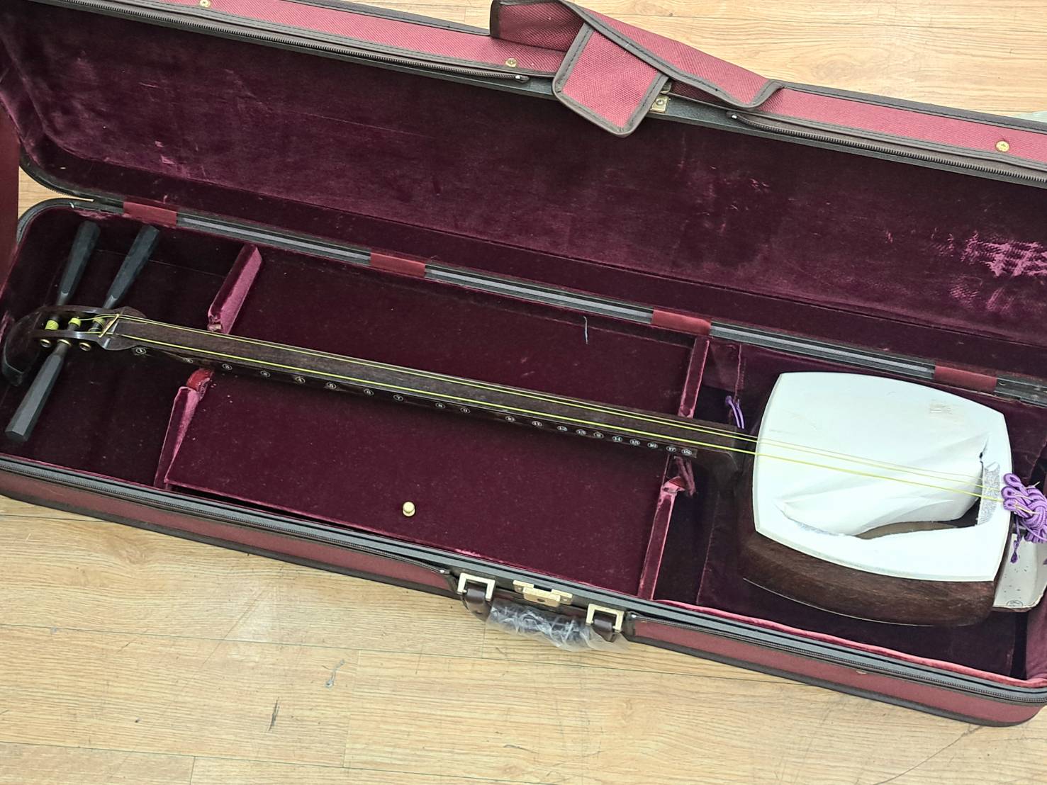 子持ち綾杉胴 中棹三味線 | 新栄堂