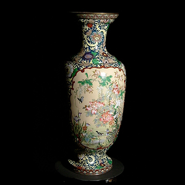 間取り花鳥文大花瓶