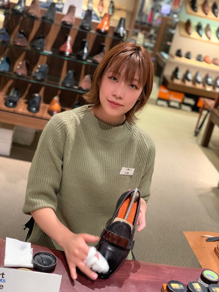 元警察官のシューシャイナー 【いとの靴磨き屋さん】伊藤由里絵さん