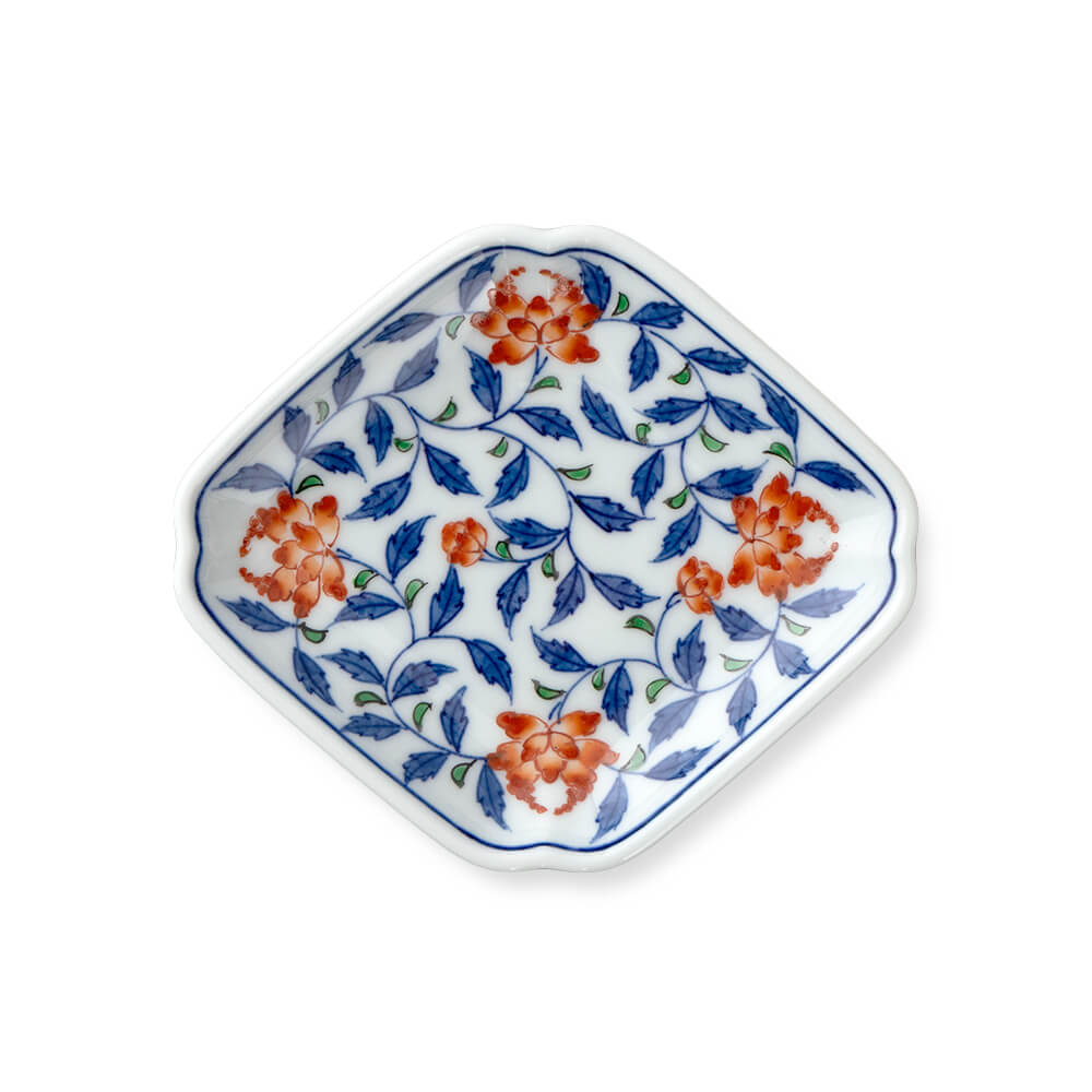 染錦花唐草 小皿（菱型） ｜ 有田焼の源右衛門窯公式オンラインショップ