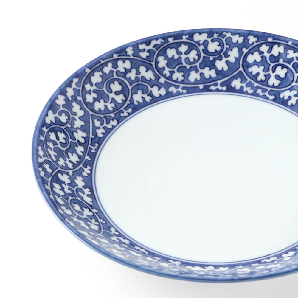 染付唐草濃 深皿 ｜ 有田焼の源右衛門窯公式オンラインショップ