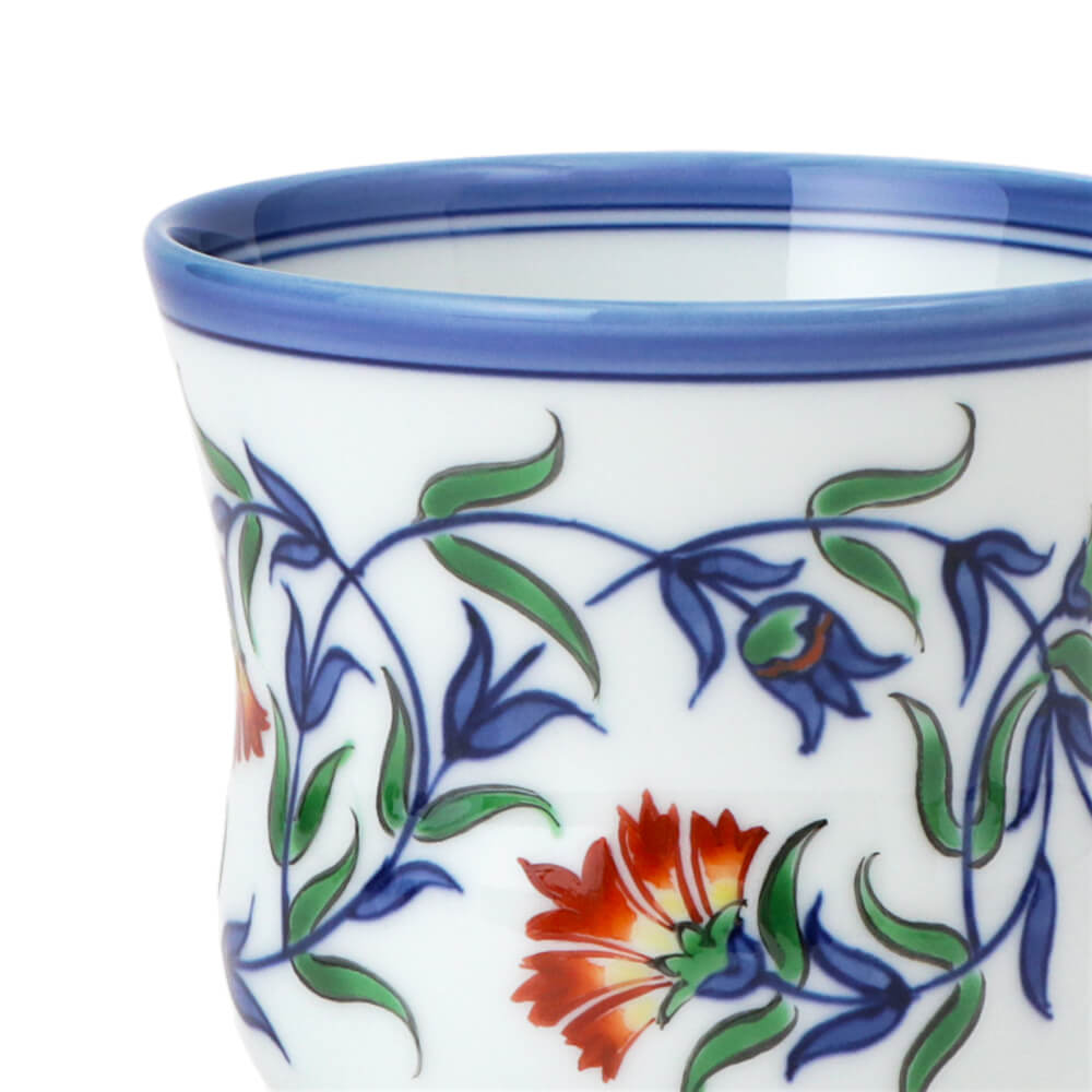 染錦石竹花文 湯呑 ｜ 有田焼の源右衛門窯公式オンラインショップ