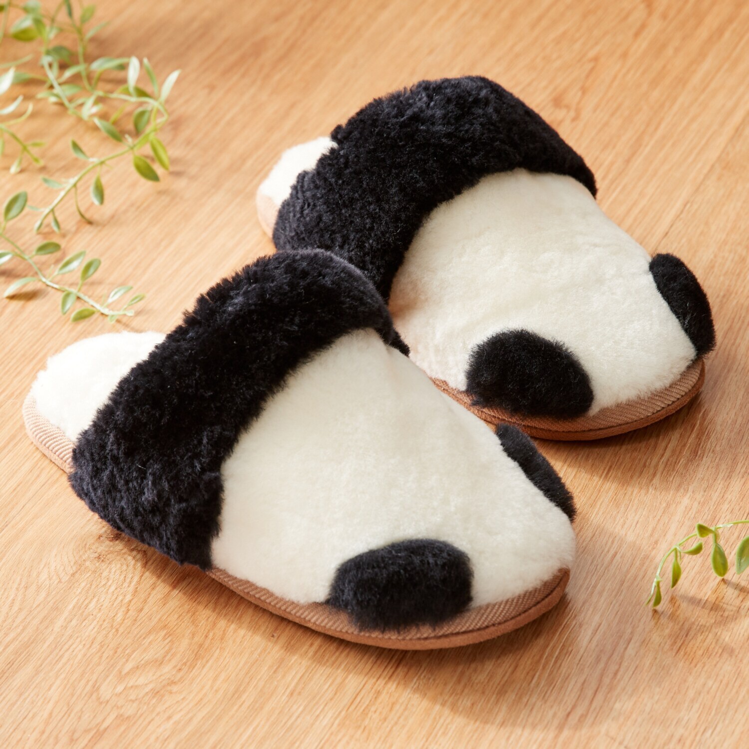 ニュージーランド産 ムートン使用！ ムートンスリッパ パンダ