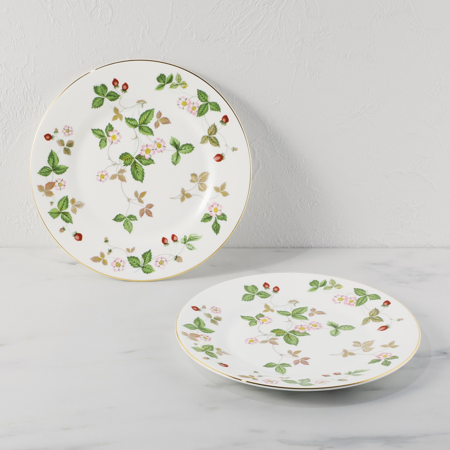 ウェッジウッド ワイルドストロベリー 20cmプレート ペア