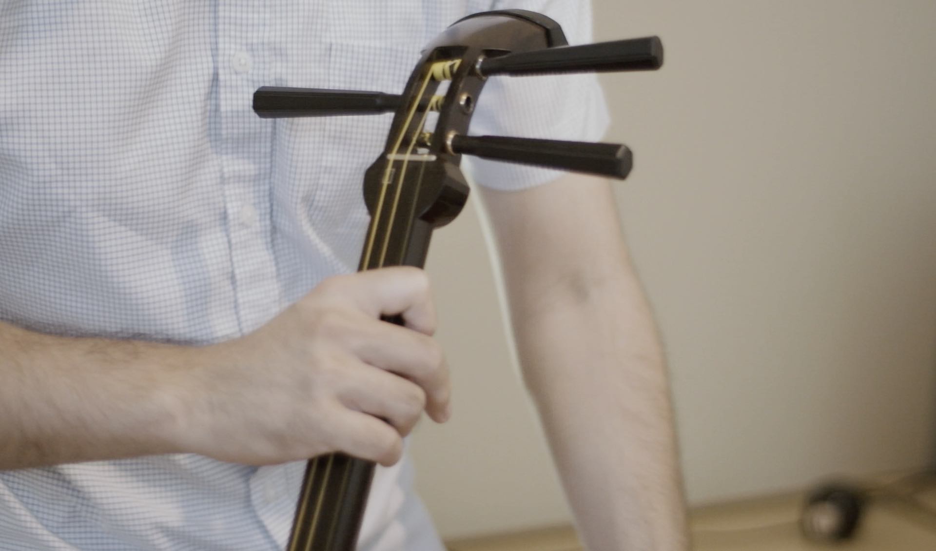 自分といえば三味線という自信ができた （細棹短棹紅木）