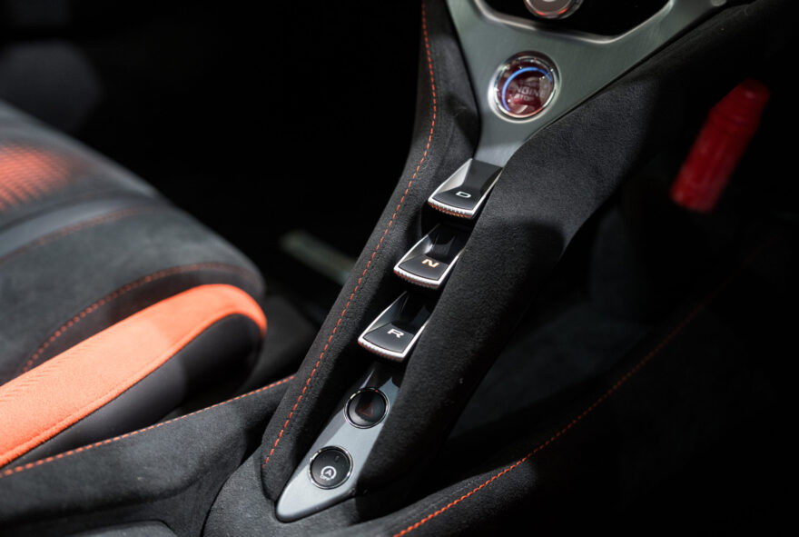 750S Coupe Anthracite RHD | 【マクラーレン麻布・横浜】McLaren 正規