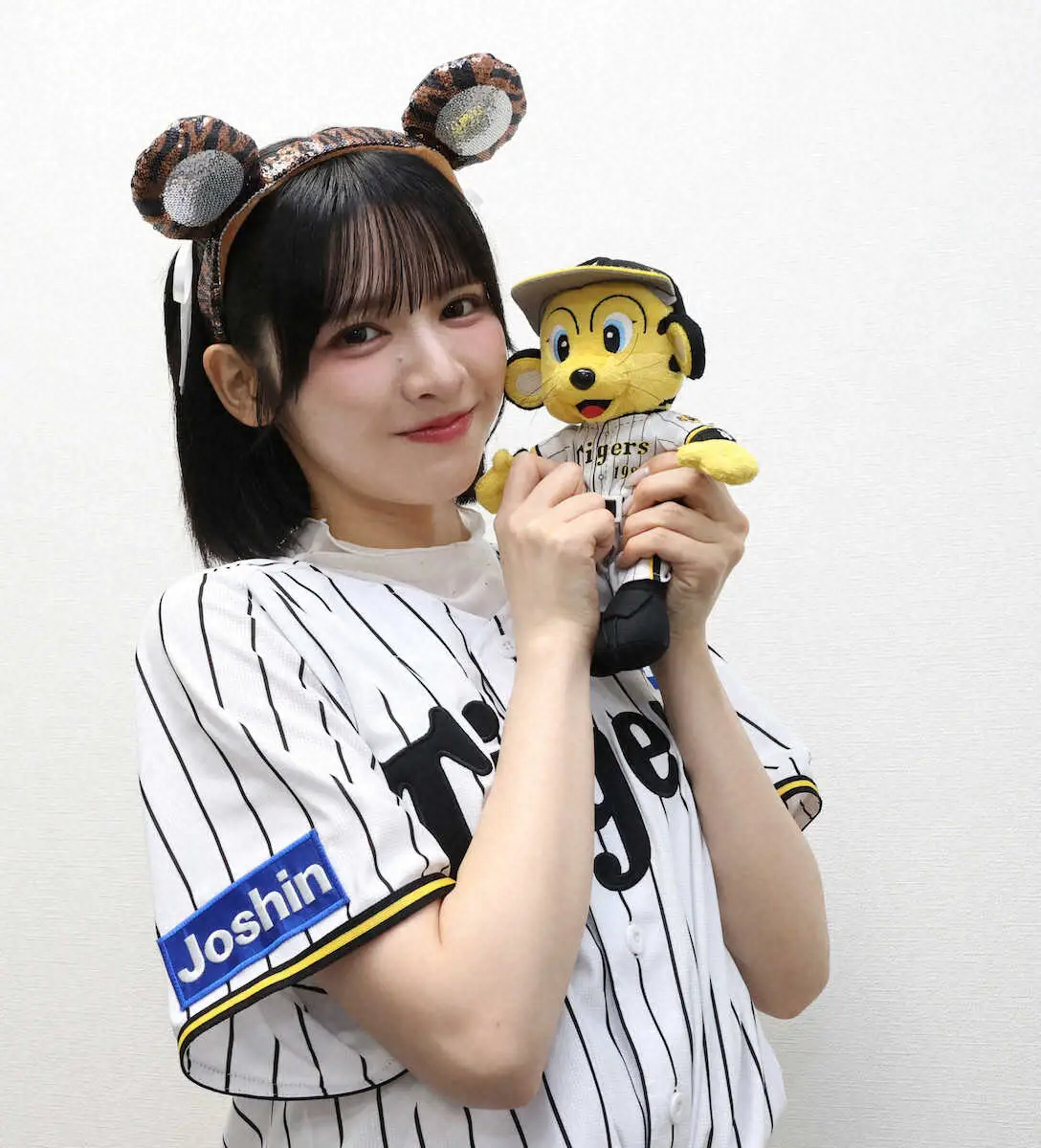 阪神・湯浅京己 FRUITS ZIPPERの鎮西寿々歌に登場曲“おねだり”「日本一