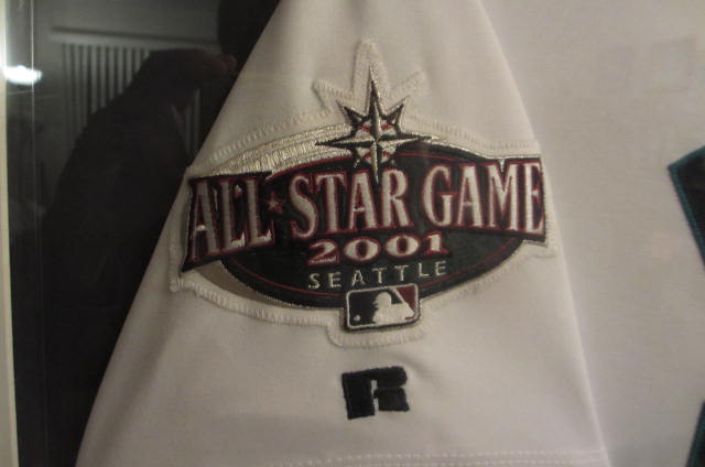 イチロー直筆サイン2001年シアトルマリナーズオールスターユニホーム