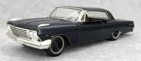 AMT 1962 Chevy Impala SS Hardtop Original Built Kit - Spotlight